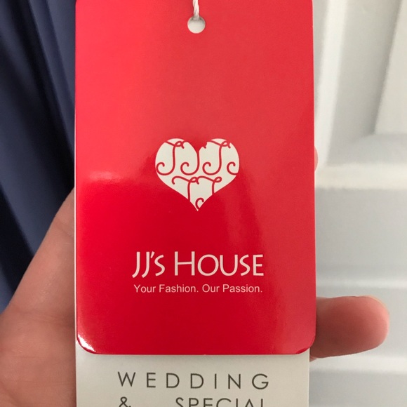 NWT Quality Formal Dress - Picture 14 of 16